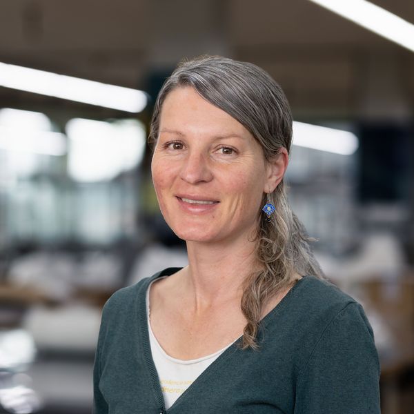 Doris Mathys